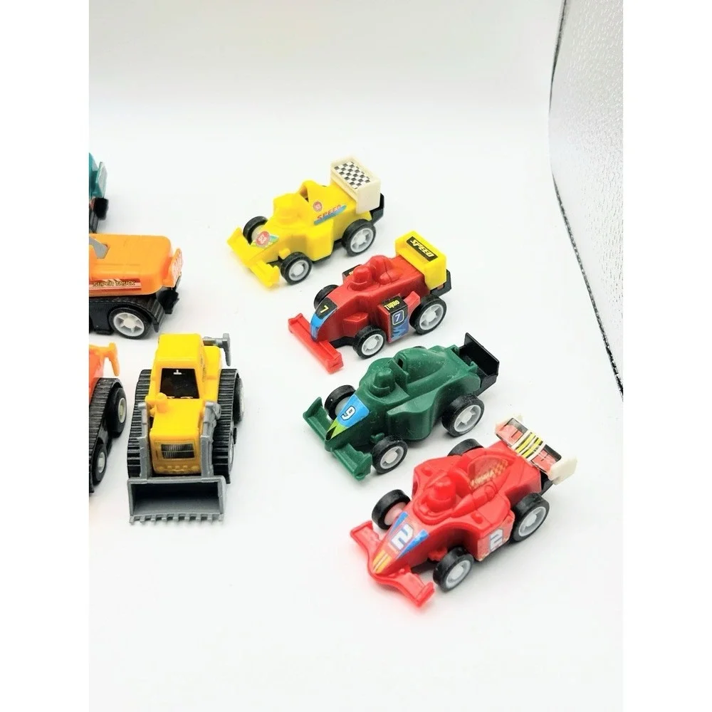 15 Mini Pull Back Toy Vehicles 2